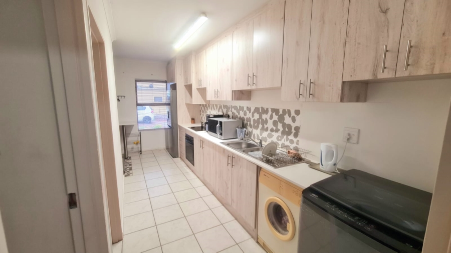 To Let 2 Bedroom Property for Rent in Bardale Village Western Cape